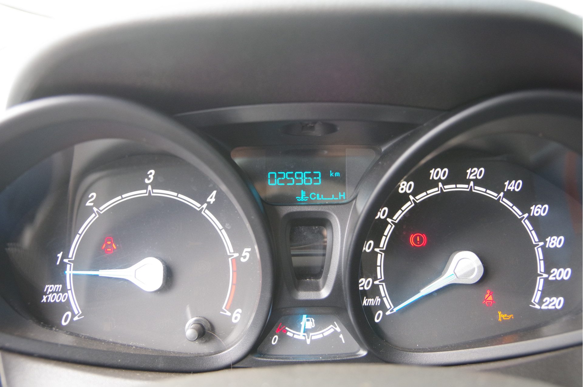 Ford Transit Courier - Afbeelding 10