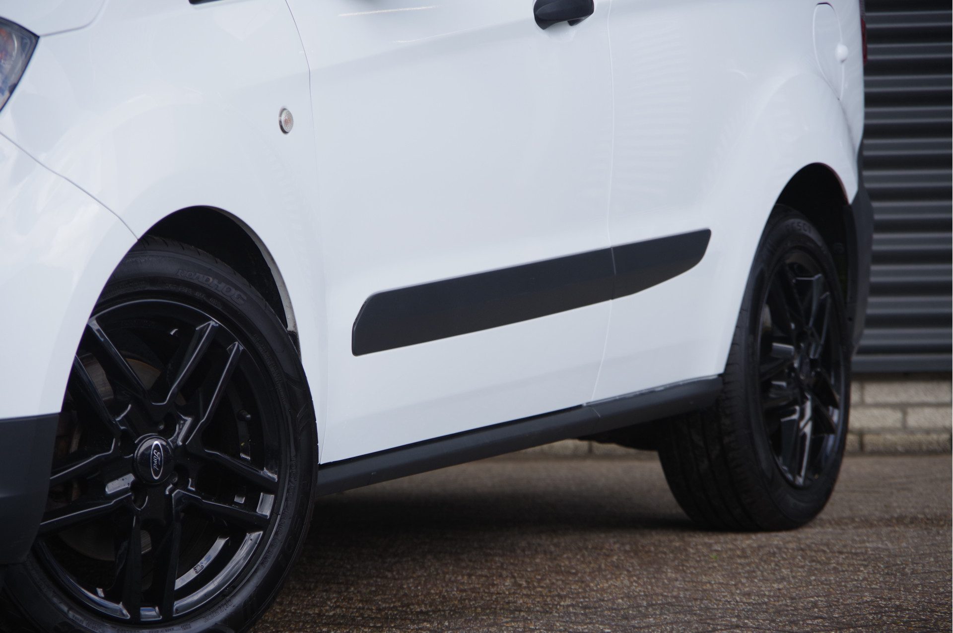 Ford Transit Courier - Afbeelding 24