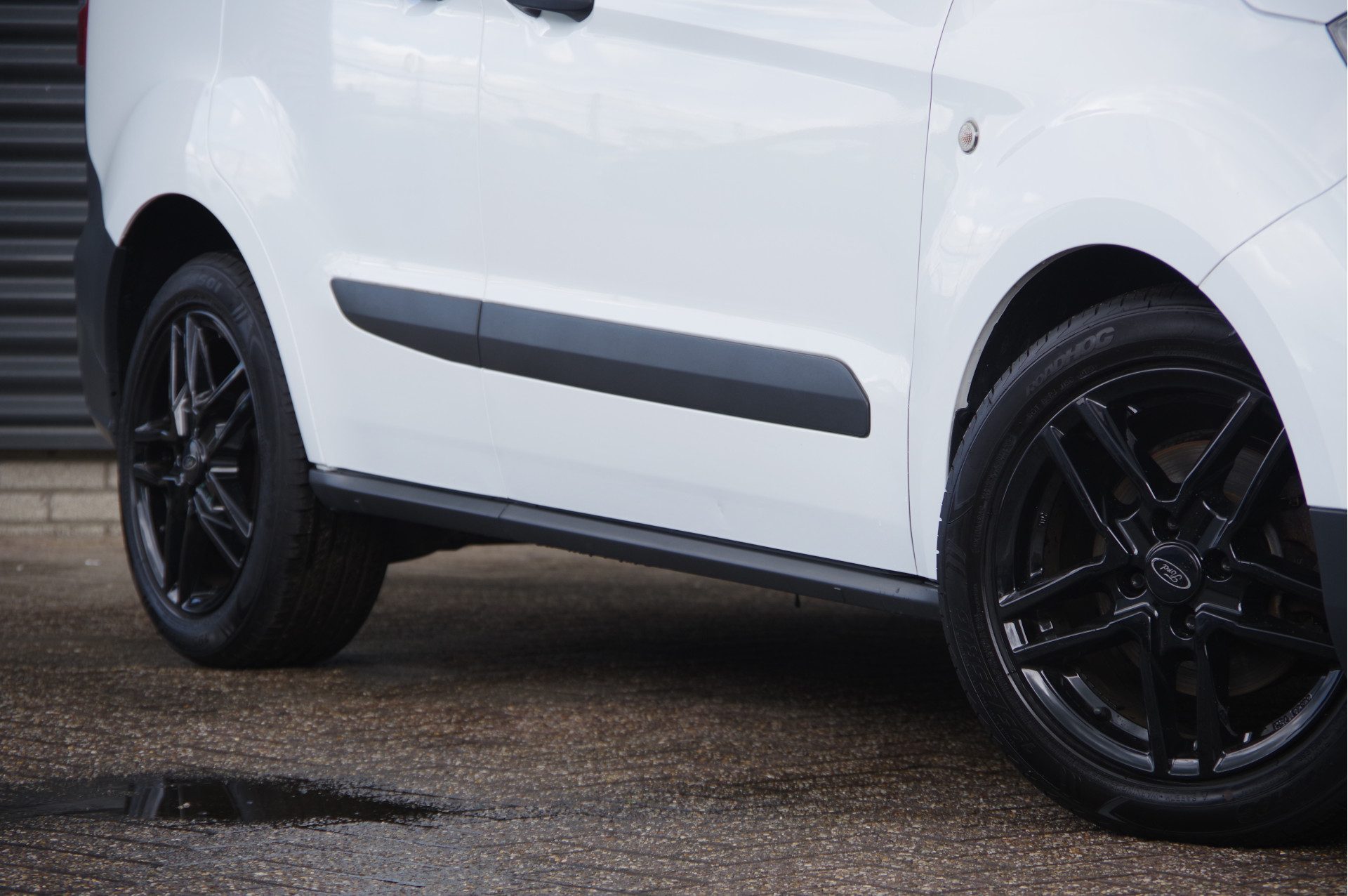 Ford Transit Courier - Afbeelding 26