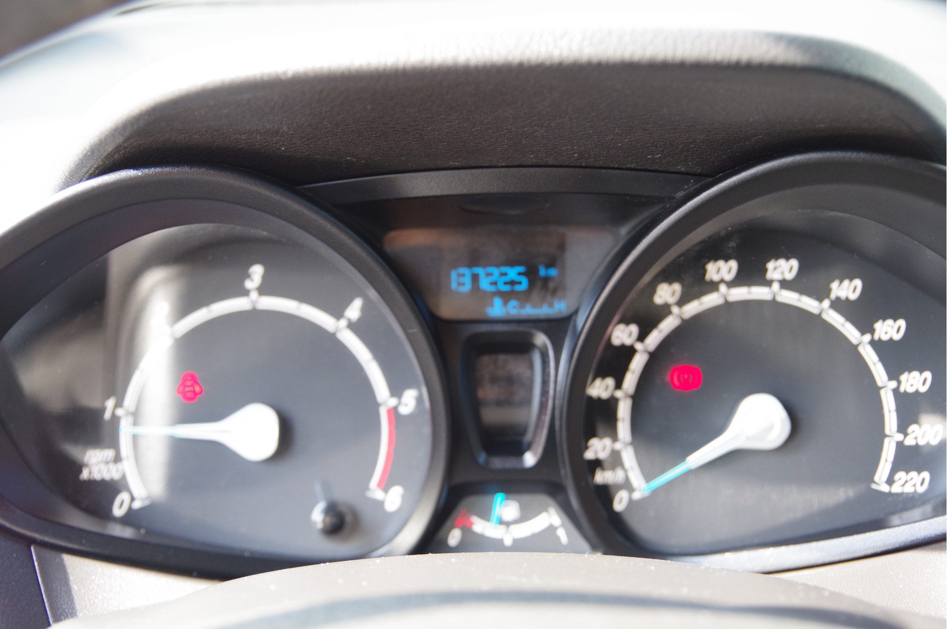 Ford Transit Courier - Afbeelding 8