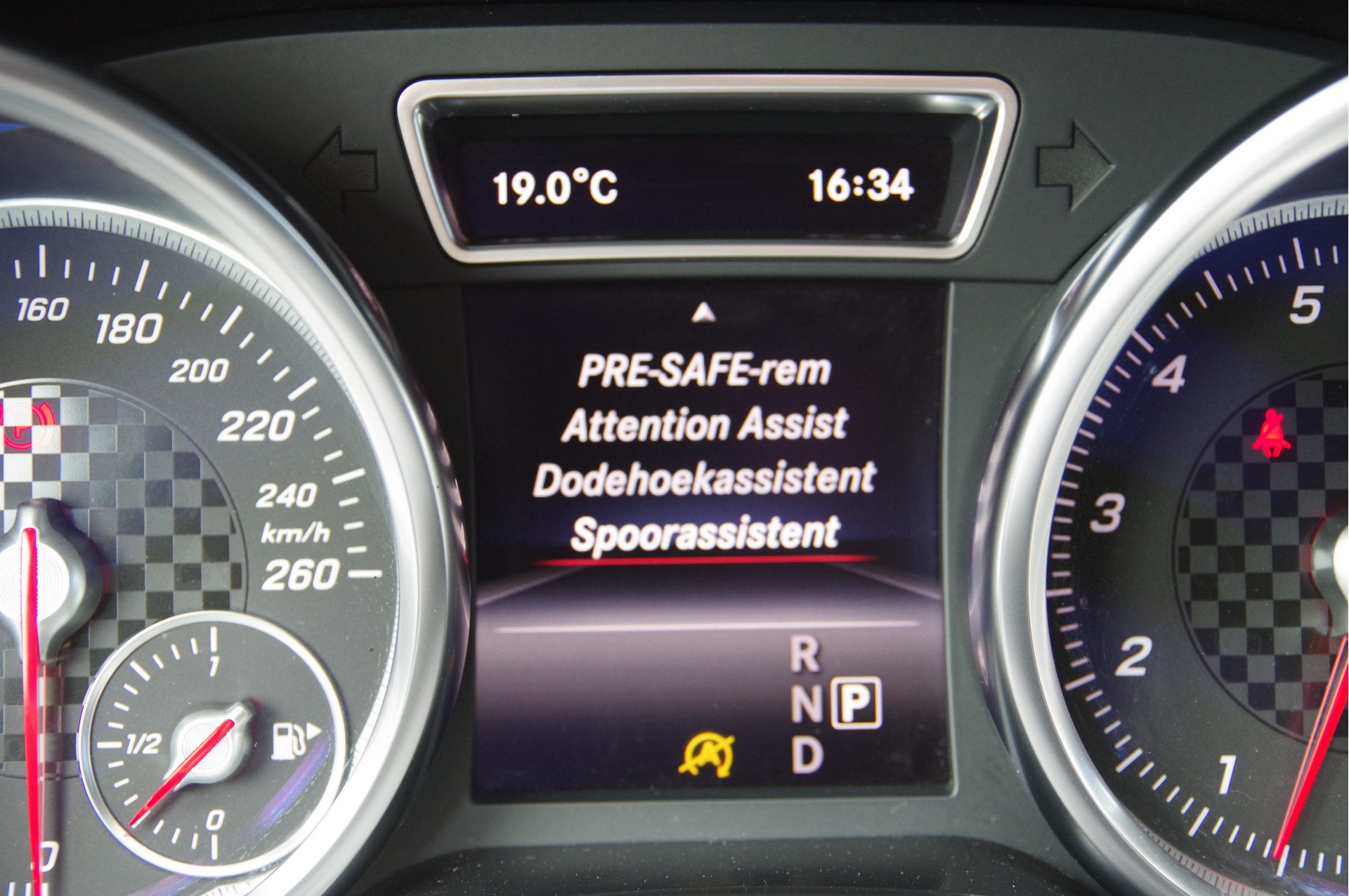 Mercedes-Benz GLE - Afbeelding 15