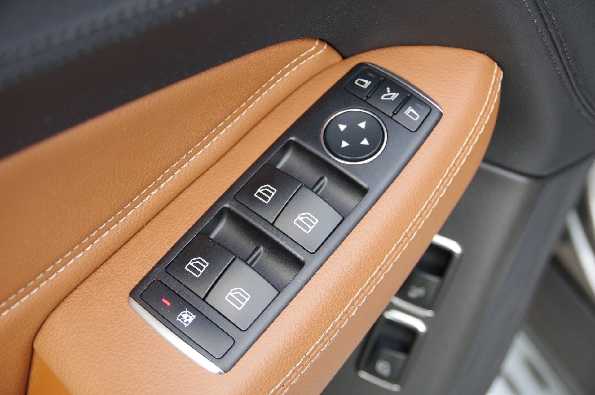 Mercedes-Benz GLE - Afbeelding 38