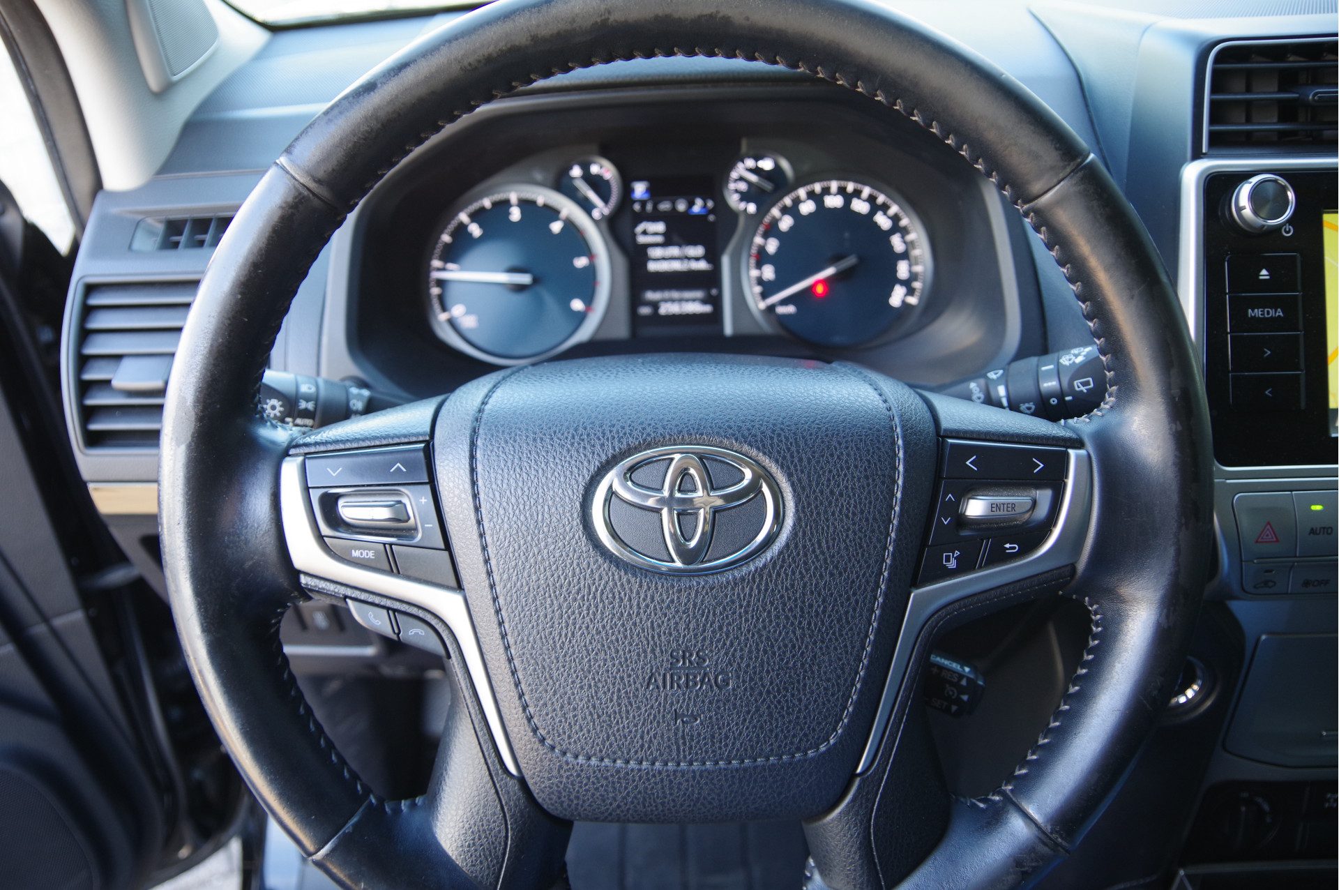 Toyota Land Cruiser - Afbeelding 7