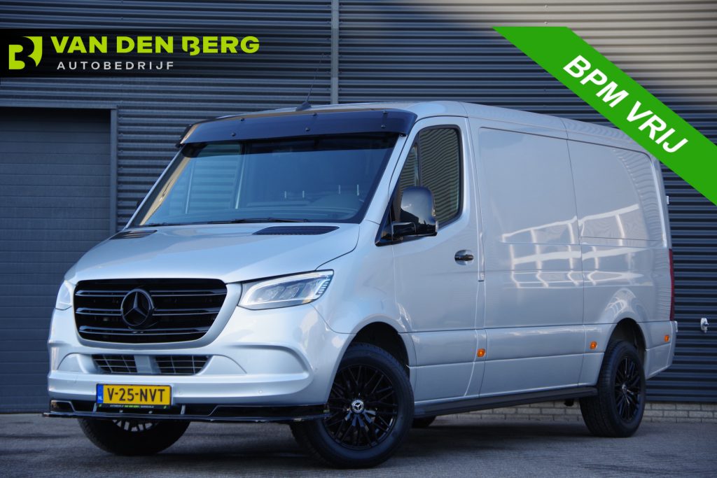 Mercedes-Benz Sprinter - 319 3.0 CDI V6 L2H1 AUT. LED, MBUX 10'', 3.5T TREKHAAK, STOELVERWARMING, CAMERA, NAVI, CRUISE, CLIMA, PARKEERSENSOREN, CARPLAY